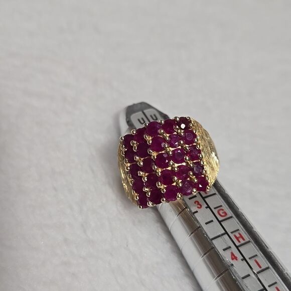 14k Gold and Ruby Ring - Picture 3 of 8